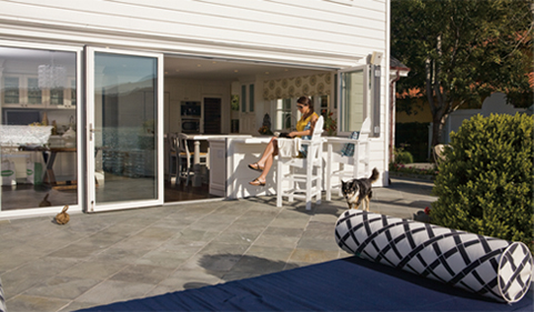 Opening glass wall from outside the kitchen