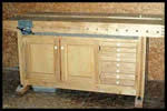 sturdy workbench with vice - free plans, drawings and instructions