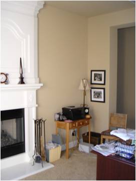 Home office before room remodel